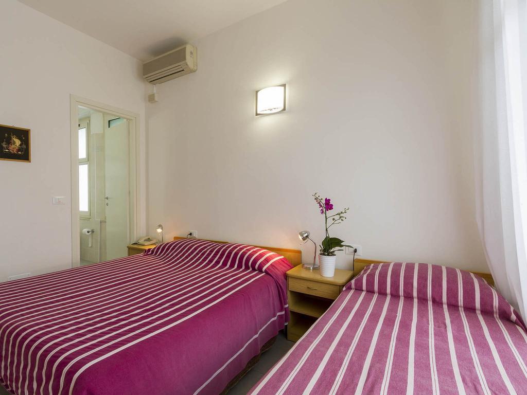 Hotel Meris Milano Marittima Kamer foto