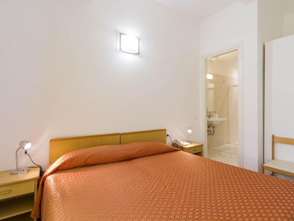 Hotel Meris Milano Marittima Kamer foto
