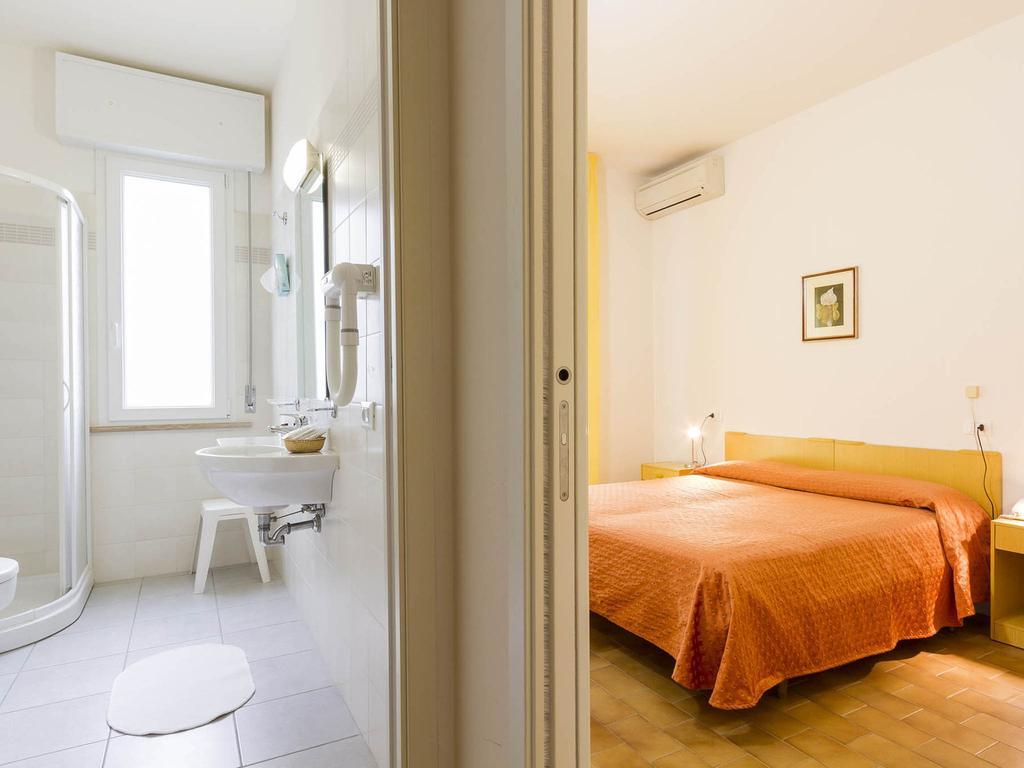 Hotel Meris Milano Marittima Kamer foto
